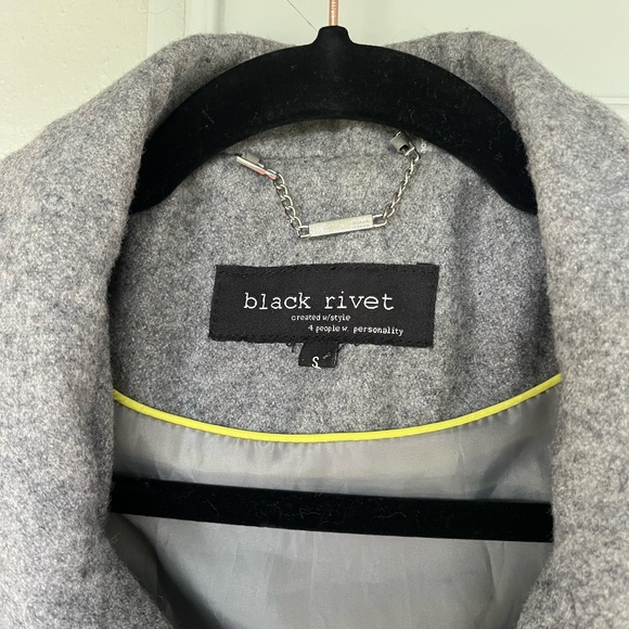 Beautiful black rivet wool blend dress coat fit and flare pea coat - Picture 3 of 6